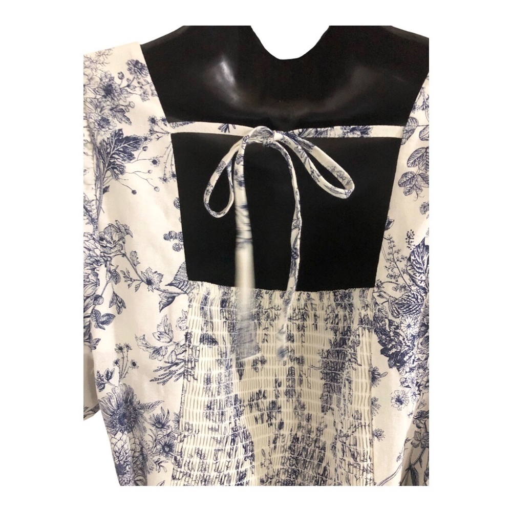 Cream‎ blue floral puff sleeve belted smocked square neck nap dress size medium - Picture 8 of 17